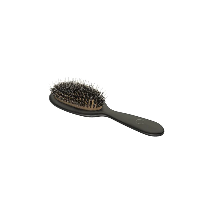 Mohi Black Gold Brush One